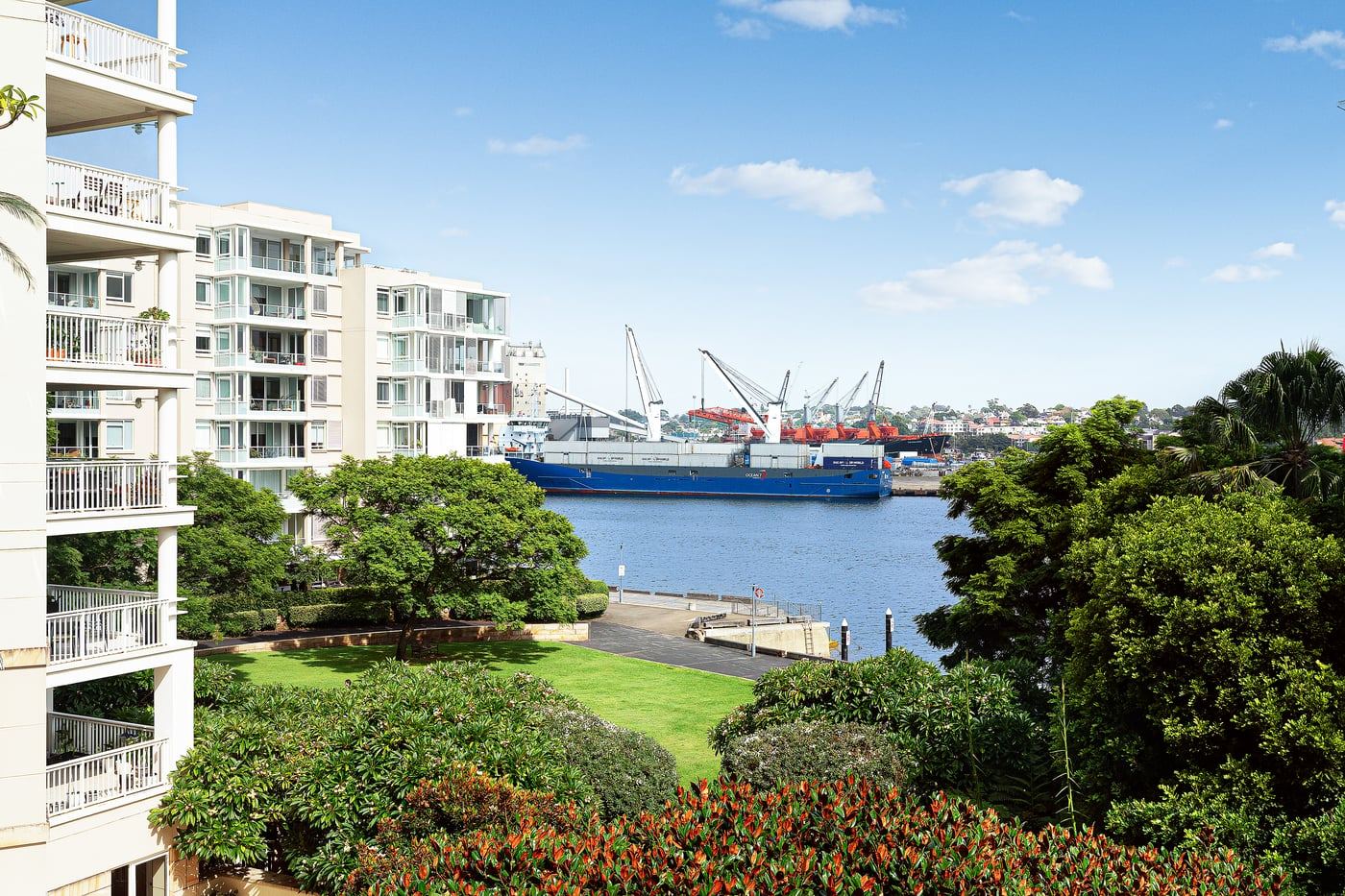 404/36 Refinery Drive, Pyrmont, sold by Glenn Curran